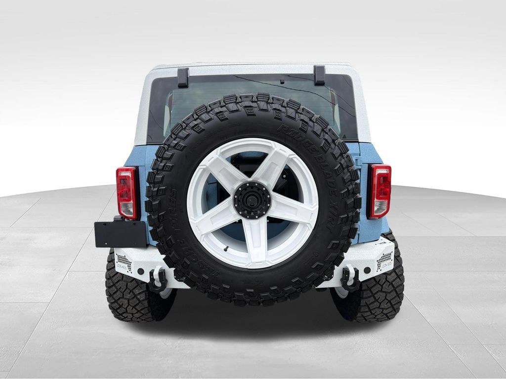 Used 2025 Ford Bronco 4-Door AWD/4WD image 12
