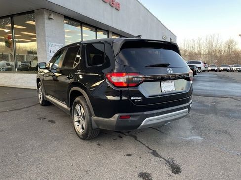 Used 2024 Honda Pilot EX-L image 7