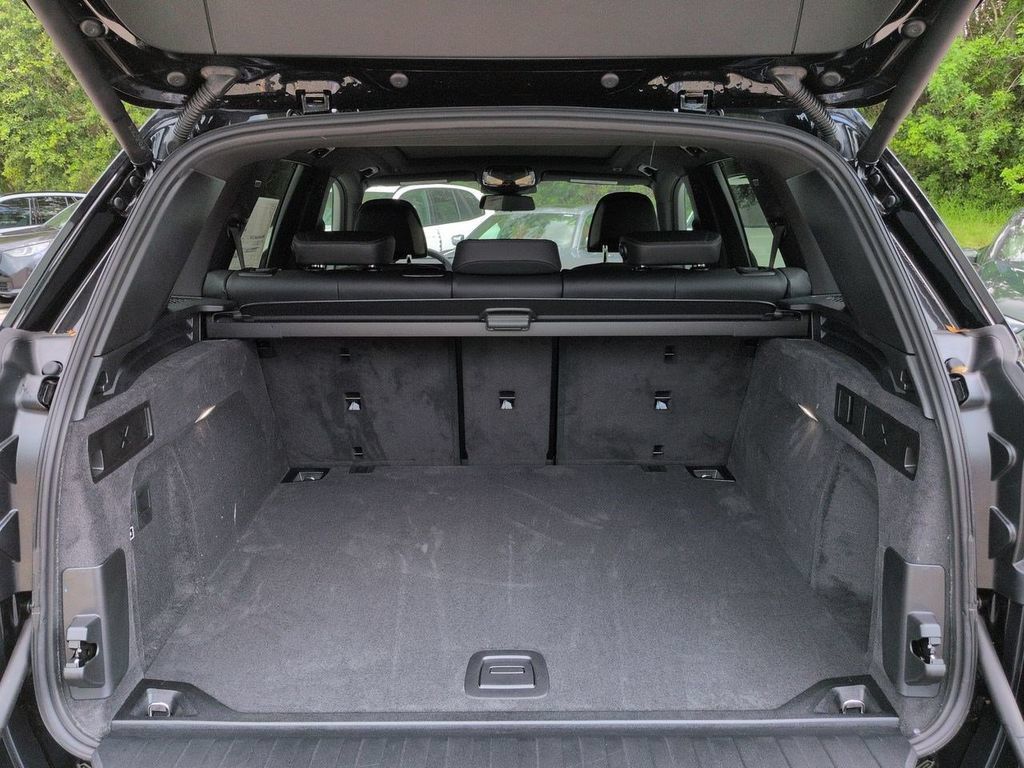 New 2026 BMW X5 M60i AWD/4WD image 13