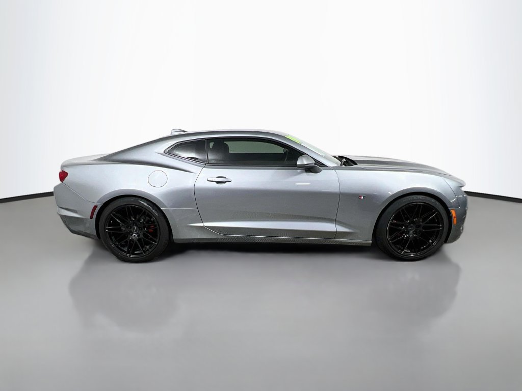 Used 2024 Chevrolet Camaro LT RWD image 2