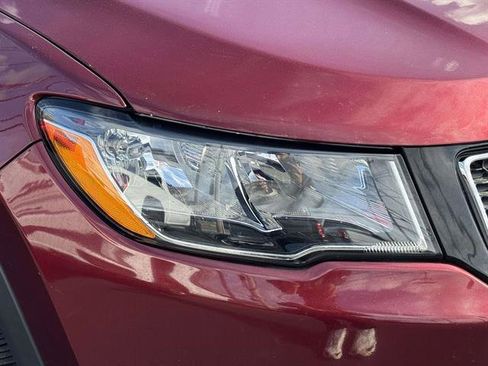 Used 2021 Jeep Compass Limited image 7