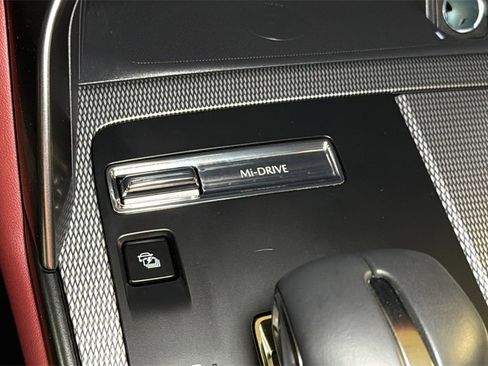 Used 2025 MAZDA CX-70 Plug-In Hybrid w/ Premium Plus image 35