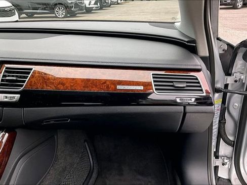 Used 2013 Audi A8 L 4.0T image 21