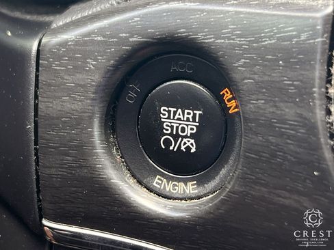 Used 2015 Jeep Grand Cherokee Limited w/ Luxury Group II RWD image 18