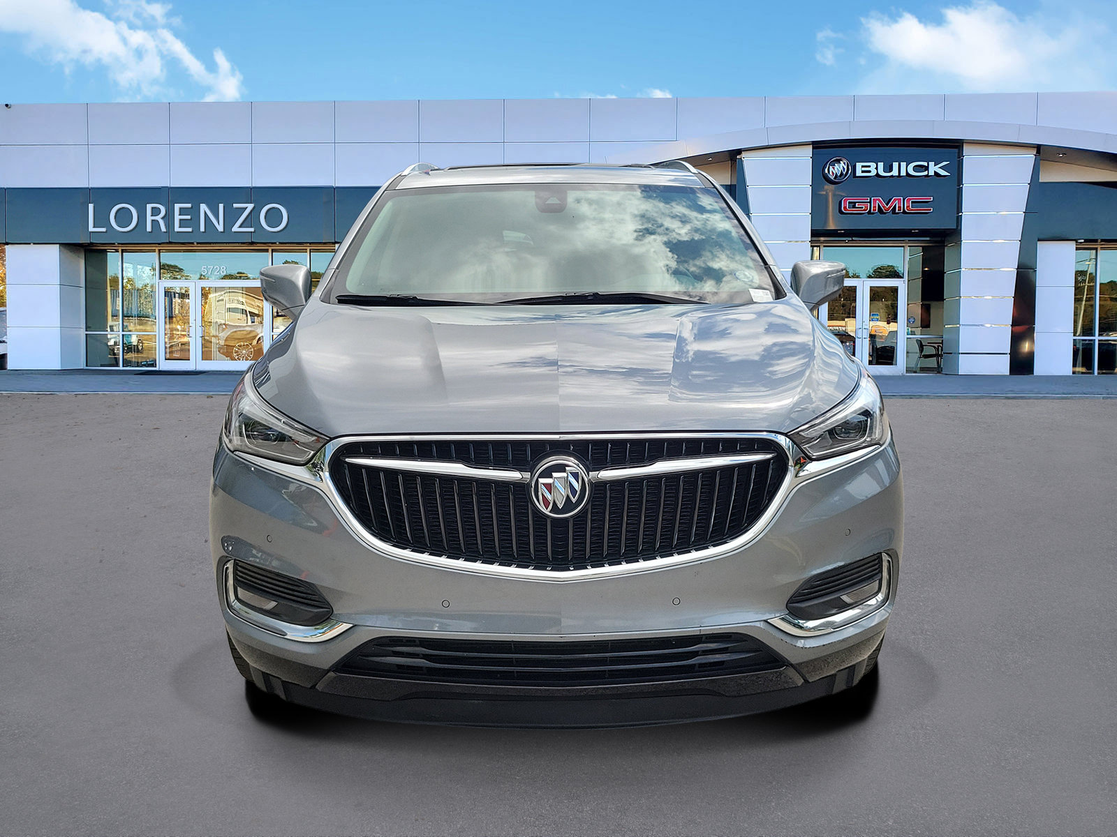 Used 2021 Buick Enclave Premium w/ Sun and Sites Package FWD image 2