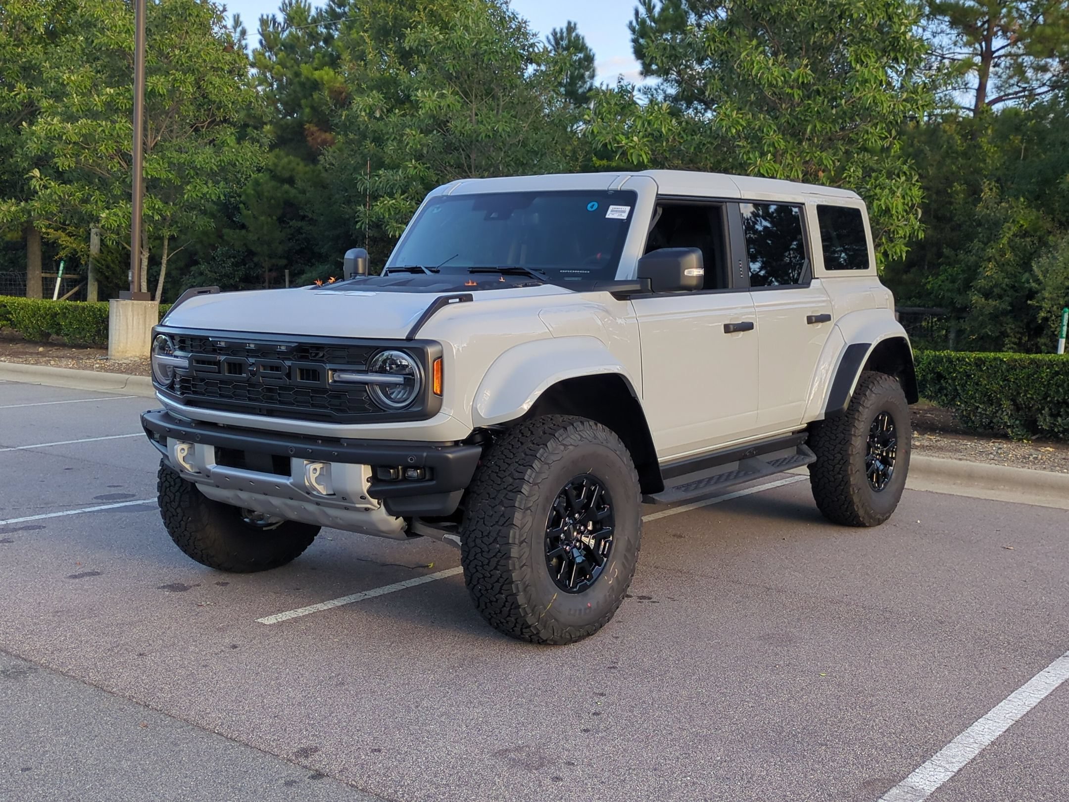 New 2026 Ford Bronco Raptor AWD/4WD image 8