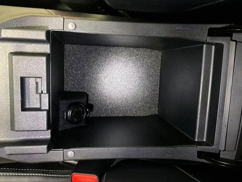 Used 2021 Subaru Outback Limited w/ Popular Package #2 image 40