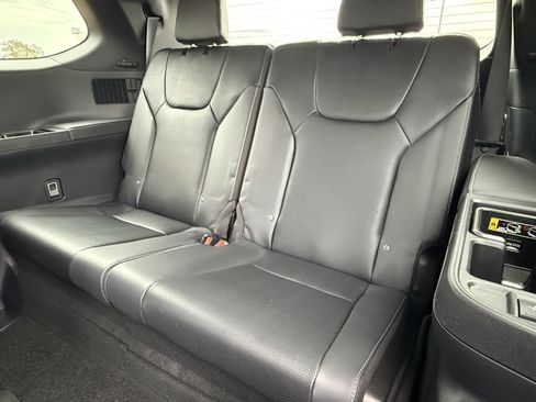 New 2026 Lexus TX 500h AWD image 26