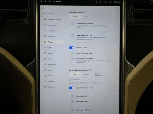 Used 2017 Tesla Model X 100D AWD/4WD image 29