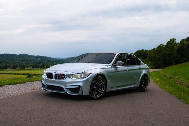 Used 2016 BMW M3 RWD image 2