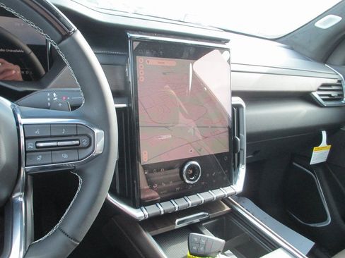 New 2026 GMC Acadia Denali Ultimate image 18