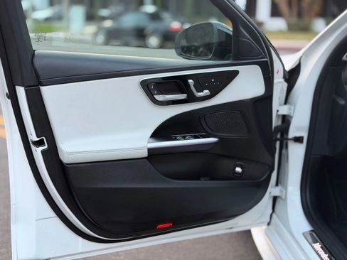 Used 2022 Mercedes-Benz C 300 C 300 Sedan 4D image 19