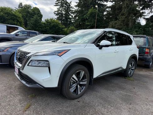 Certified 2023 Nissan Rogue SL w/ SL Premium Package AWD/4WD image 1