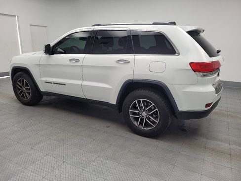 Used 2018 Jeep Grand Cherokee Limited image 3