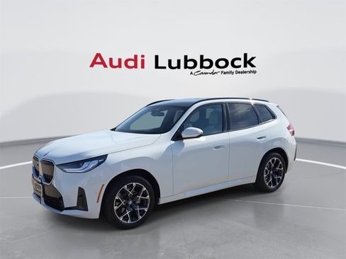 Used 2025 BMW X3 xDrive30i w/ Premium Package image 5