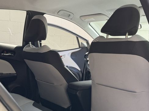 Used 2016 Toyota Prius Two FWD image 30