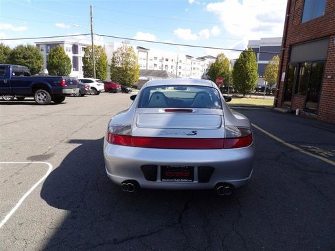 Used 2004 Porsche 911 Carrera 4S image 7