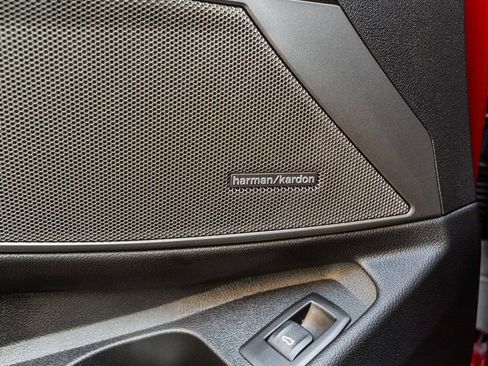 Used 2025 BMW M3 Competition w/ Premium Package image 19