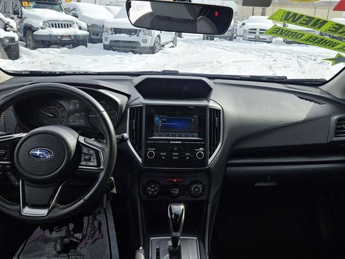 Used 2019 Subaru Crosstrek 2.0i Premium image 6