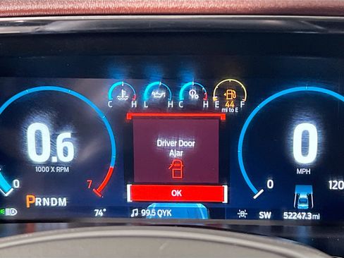 Used 2022 Ford F150 Lariat w/ Equipment Group 502A High AWD/4WD image 23