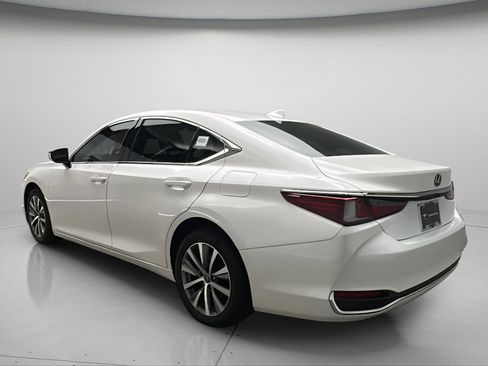 Used 2021 Lexus ES 250 w/ Premium Package AWD/4WD image 4