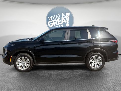 Used 2026 Mitsubishi Outlander ES AWD/4WD image 7