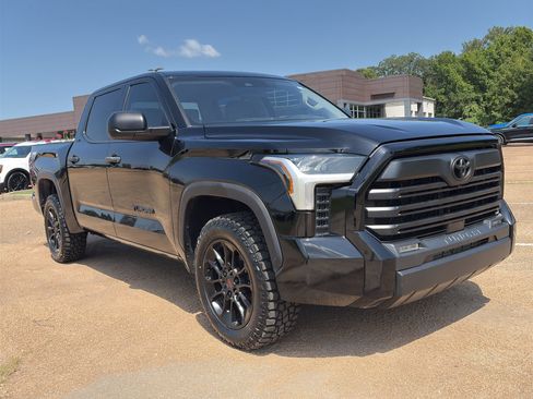 Used 2023 Toyota Tundra SR5 AWD/4WD image 1