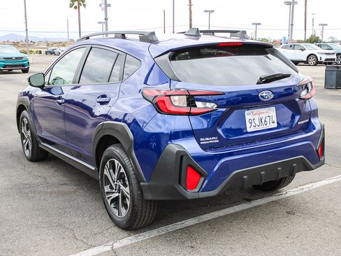 Used 2025 Subaru Crosstrek 2.5i Premium AWD/4WD image 7