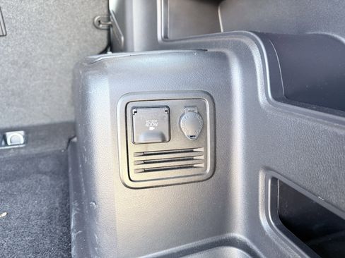 Used 2022 Toyota 4Runner TRD Off-Road image 22