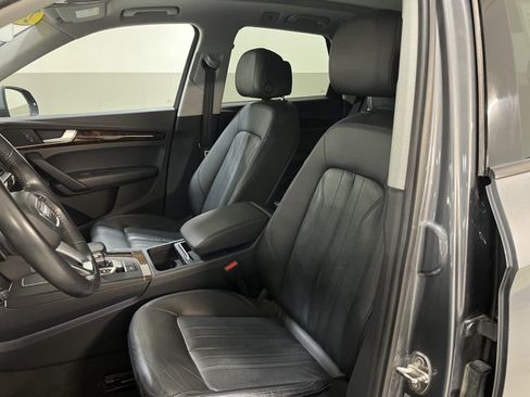 Used 2018 Audi Q5 2.0T Premium AWD/4WD image 5