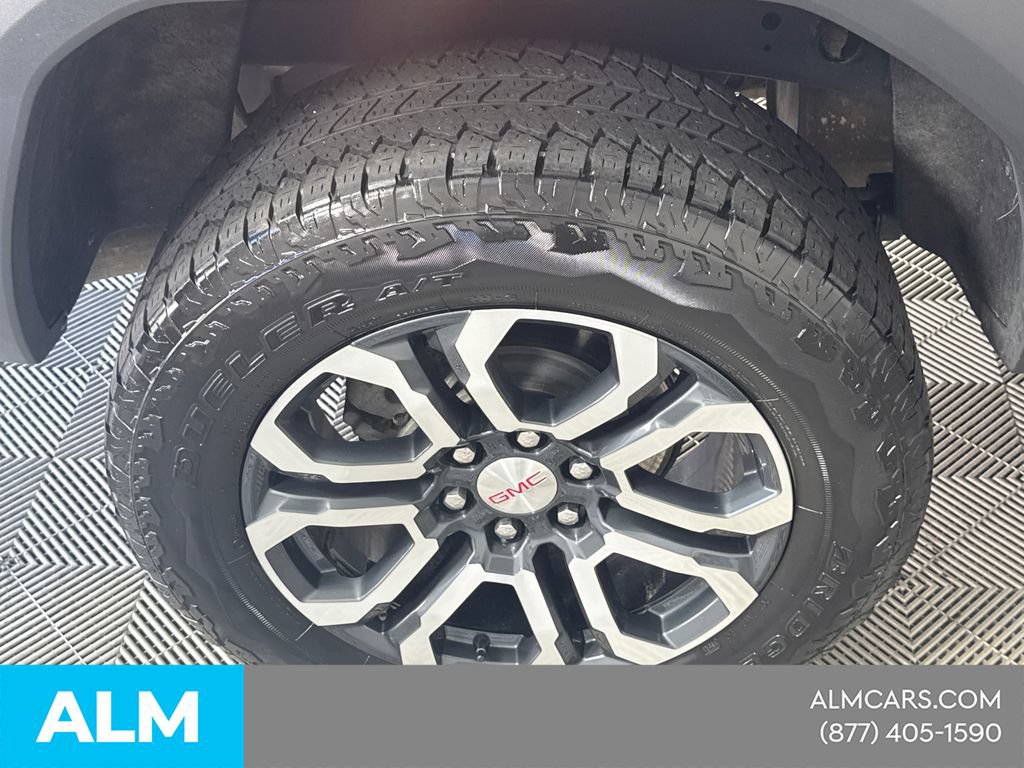 Used 2024 GMC Canyon AT4 w/ Technology Package AWD/4WD image 20