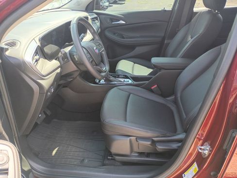 Used 2024 Buick Encore GX Sport Touring w/ Black Roof Package AWD/4WD image 12