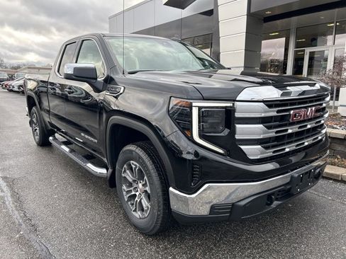 New 2026 GMC Sierra 1500 SLE w/ Preferred Package image 1