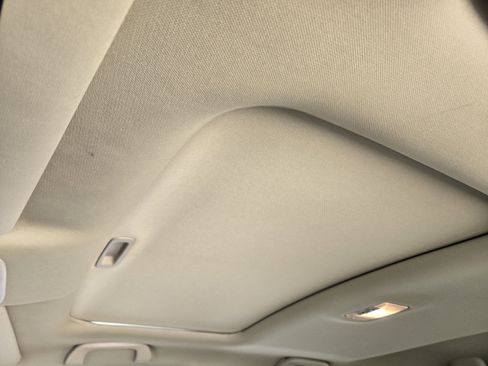 Used 2010 Honda CR-V EX image 24