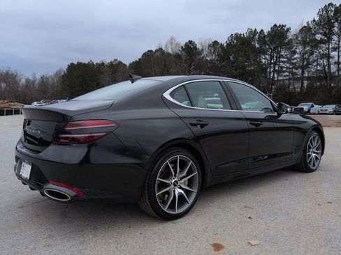 Used 2025 Genesis G70 2.5T image 4