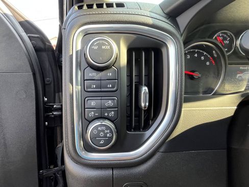 Used 2021 Chevrolet Silverado 1500 RST w/ All Star Edition Plus AWD/4WD image 10
