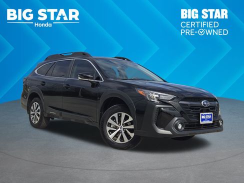 Used 2025 Subaru Outback Premium image 1