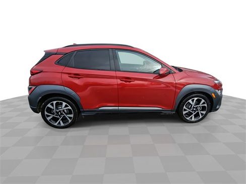 Used 2022 Hyundai Kona Limited image 9