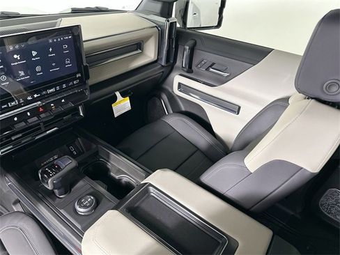 New 2026 GMC Hummer EV SUV image 34