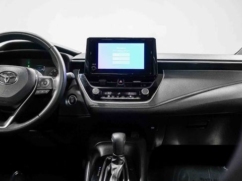 Certified 2024 Toyota Corolla SE w/ SE Premium Package FWD image 14