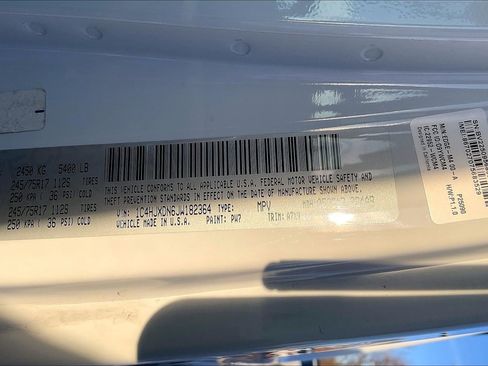 Used 2018 Jeep Wrangler Unlimited Sport image 33