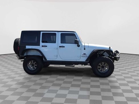 Used 2013 Jeep Wrangler Unlimited Sport AWD/4WD image 9