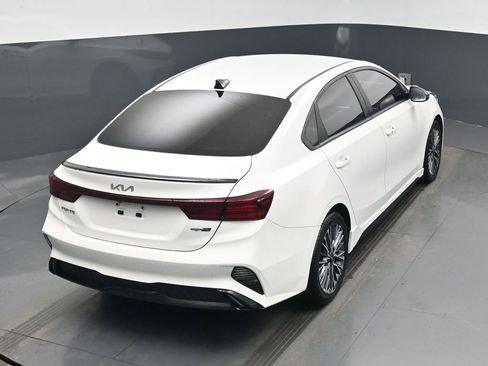 Certified 2024 Kia Forte GT-Line image 24