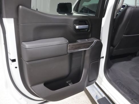 Used 2021 Chevrolet Silverado 1500 LTZ w/ Z71 Off-Road Package AWD/4WD image 20