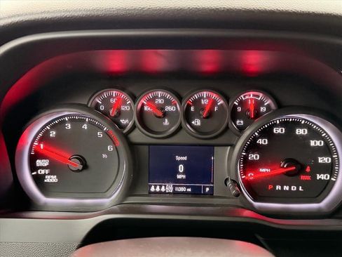 Used 2025 Chevrolet Silverado 1500 Custom Trail Boss w/ LPO, Dark Essentials Package image 18