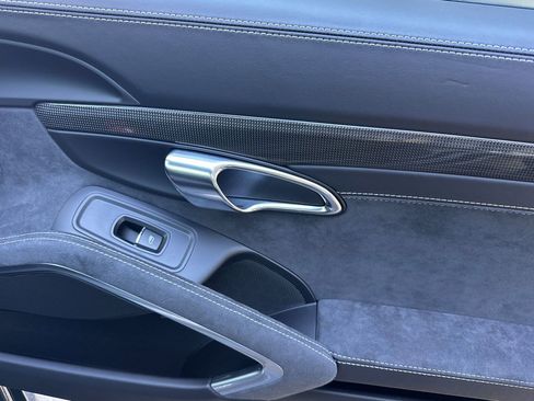 Certified 2018 Porsche 911 GT3 image 18