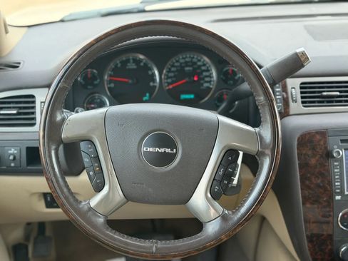 Used 2012 GMC Yukon XL Denali image 14