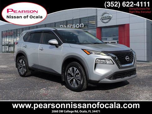 Certified 2022 Nissan Rogue SV FWD image 1