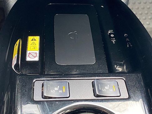 Used 2022 Toyota Prius Prime Limited image 52