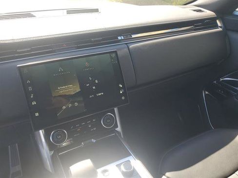 Used 2023 Land Rover Range Rover Autobiography image 48